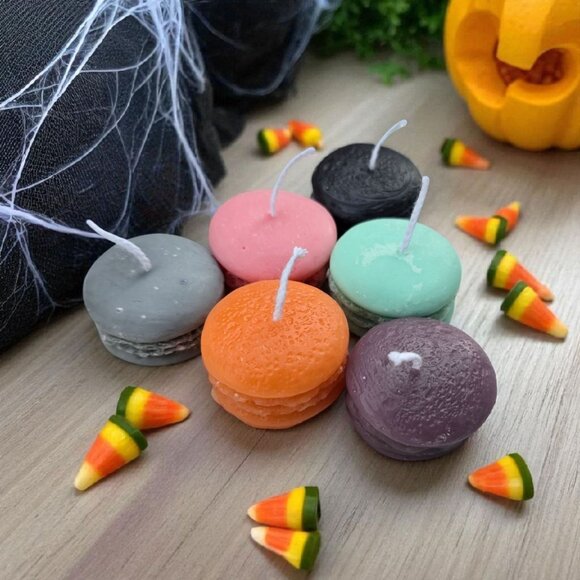 Handmade ✦ Halloween Macaroon Cookie Candles ✦ Set of 6 Soy Wax Infused Scents - Picture 2 of 6